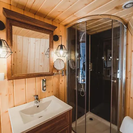 Tatra Glamp - Siec Noclegowa Tatra Glamp Bukowina Tatrzanska